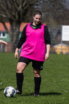 Bild 19 - Frauen Schmalfelder SV - TSV Siems : Ergebnis: 1:0